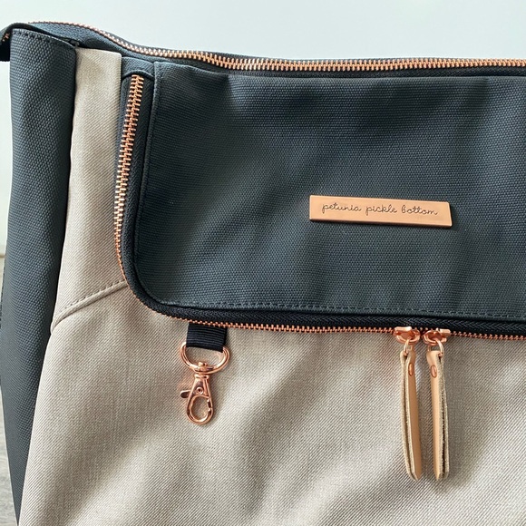 petunia pickle bottom pivot backpack
